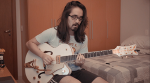 吉他大神每日起床后一般都是这样做的-古桐博客